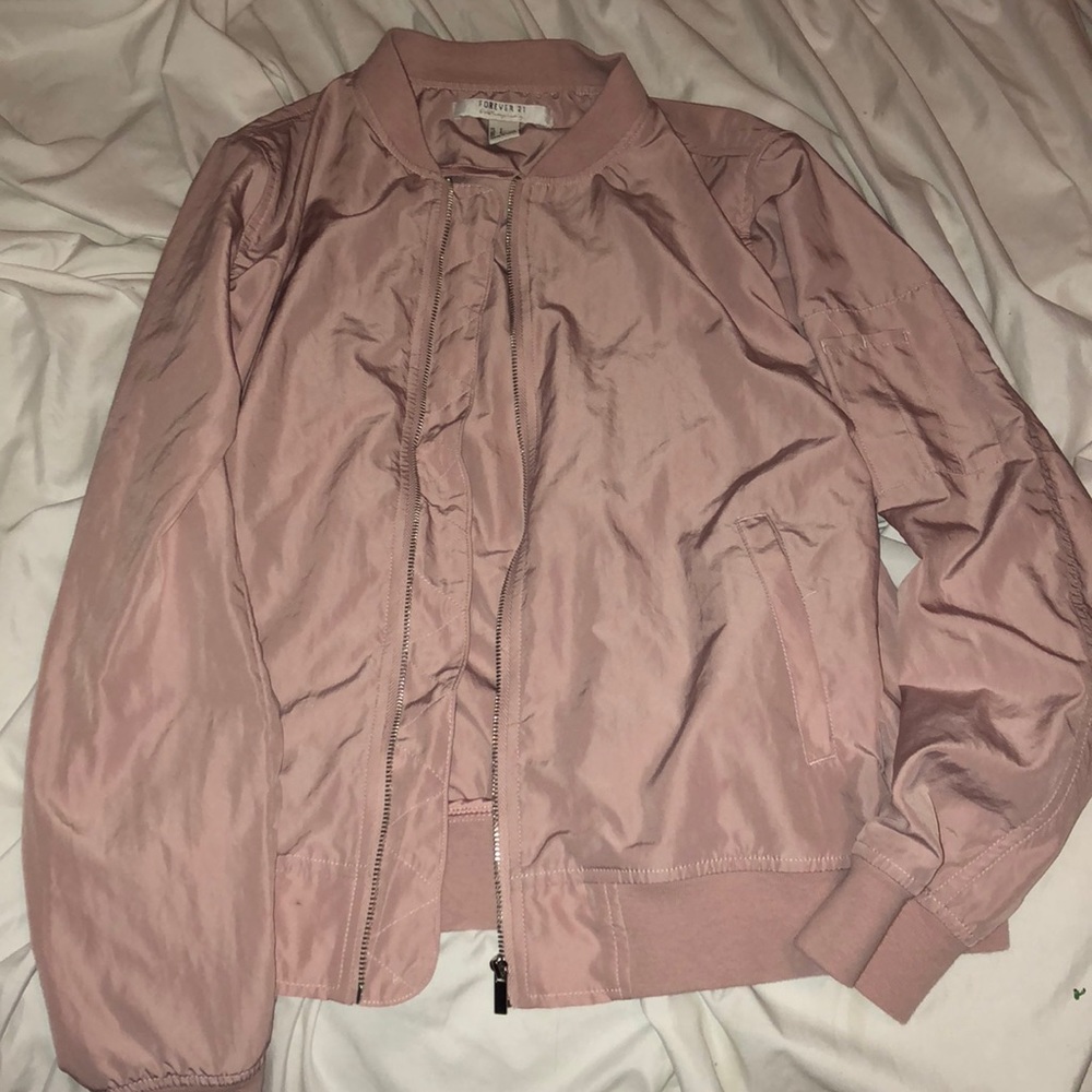 ❌SOLD❌blush pink colored lightweight bomber jacket